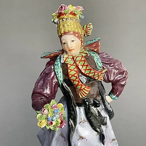 Фарфоровая статуэтка Прусская невеста юбилейное клеймо 1910 - View 2