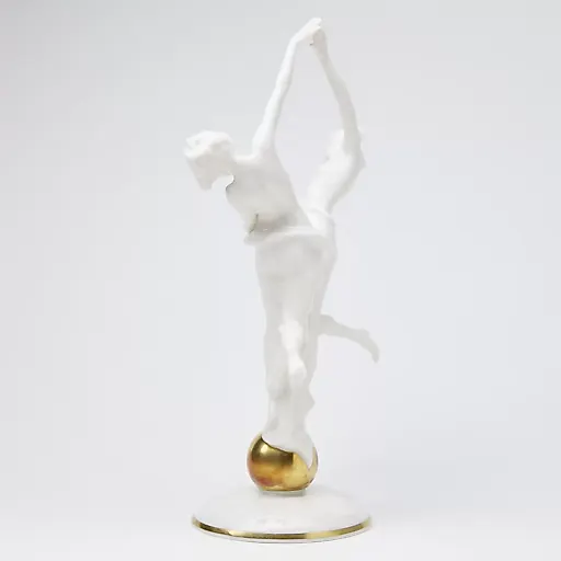 Статуэтка "Девушки на шаре" - View 13