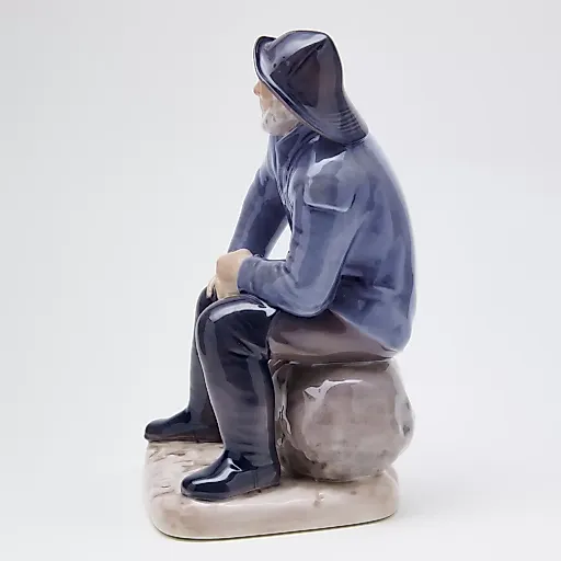 Фигурка "Старый рыбак" - View 13