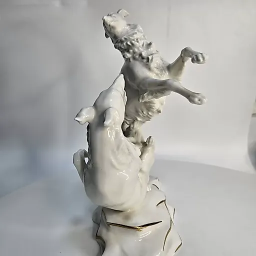 "Две играющие борзые" - View 2