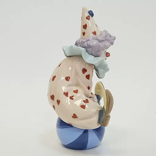 Статуэтка Прыжки на шаре - View 5