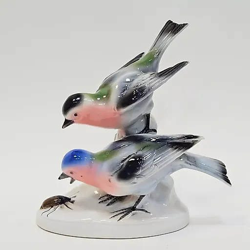 Статуэтка Две птицы клюющие жука Carl Scheidig - View 2