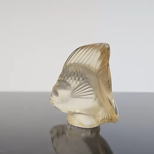 Хрустальная рыбка желтого оттенка - View 3