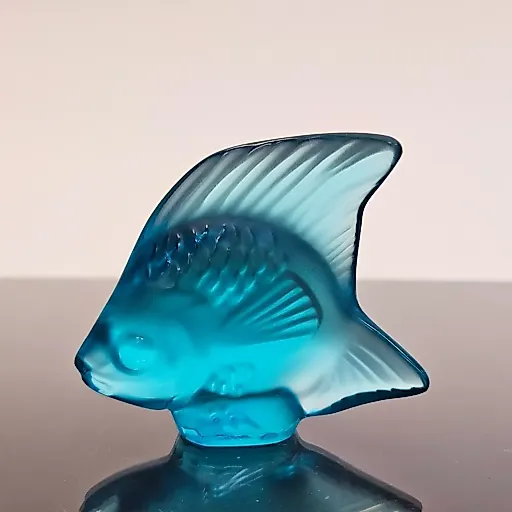 Хрустальная рыбка голубого оттенка - View 26