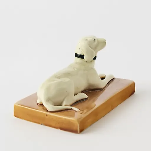 Коллекционная редкая фаянсовая скульптура «Охотничья собака» . Тверская фабрика. Товарищества М.С. Кузнецова. - View 4
