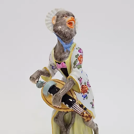 Статуэтка обезьяна с мандолиной - View 7