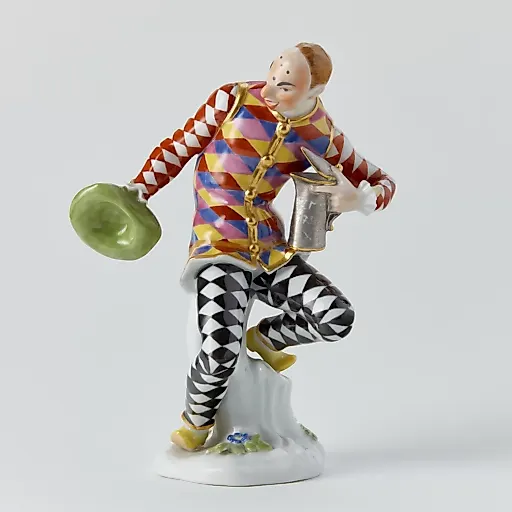 "Арлекин" Скульптор И.И. Кендлер - View 2