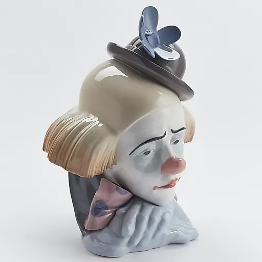 "Клоун в шляпе" - View 2