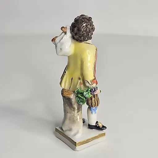 Статуэтка Мальчик с котомкой - View 3