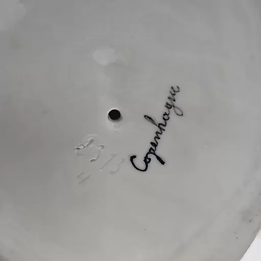 Фигура орла на скале Копенгаген 20 век - View 8