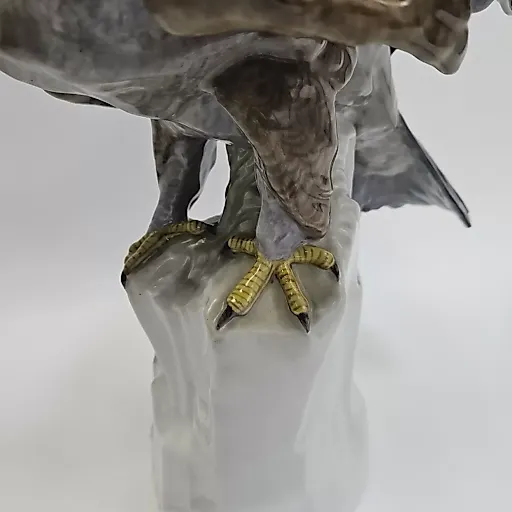 Фигура орла на скале Копенгаген 20 век - View 7