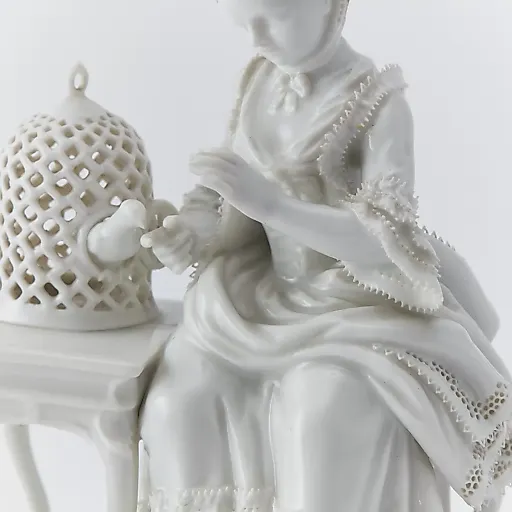 Фарфоровая немецкая статуэтка "Аллегория осязания" - View 4