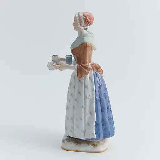 Старинная скульптура "Шоколадница" - View 2