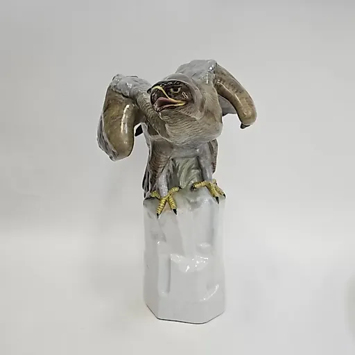 Фигура орла на скале Копенгаген 20 век - View 2