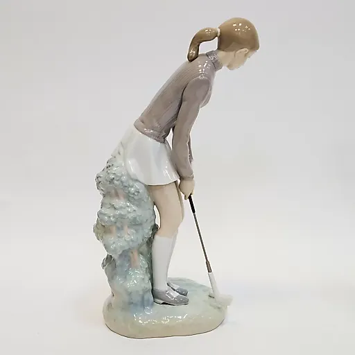Статуэтка Гольфистка - View 3