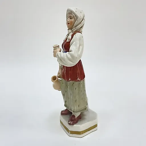 Статуэтка "Женщина с кувшином " 1810-30 гг мануфактура Ф.Я. Гарднера - View 4