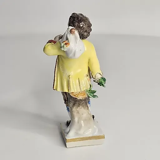 Статуэтка Мальчик с котомкой - View 4