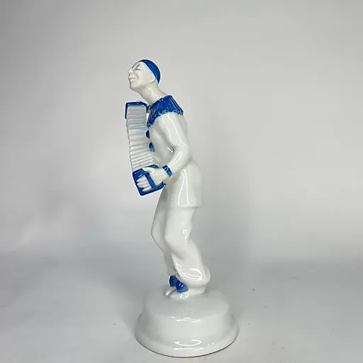 Статуэтка "Пьеро с гармонью" 1920е гг - View 3