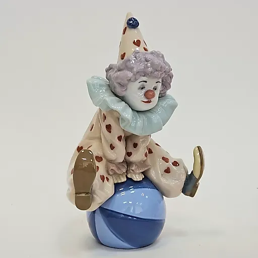 Статуэтка Прыжки на шаре - View 6