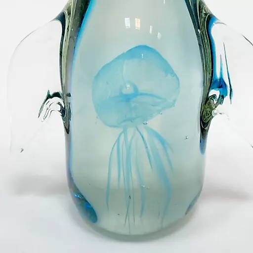 Пингвин из цветного стекла с медузой из голубого стекла внутри Murano 20 век - View 4
