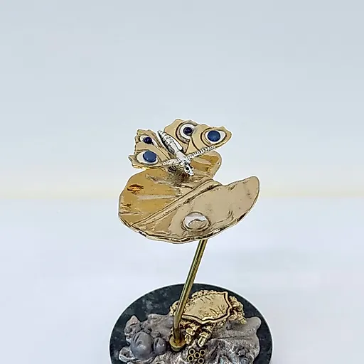 Металлическая скульптура «Бабочка на кувшинке» — Франк Майслер, Англия - View 5