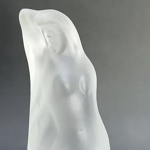 Стеклянная статуэтка Девушка в стиле Арт-деко, Г. Хоффманн, Чехия, 1930-е годы - View 3