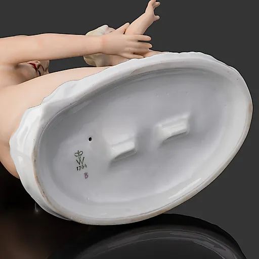 Фарфоровая статуэтка "Мать и дитя" с росписью, Wallendorf, Германия, 1963-1990 гг. - View 4