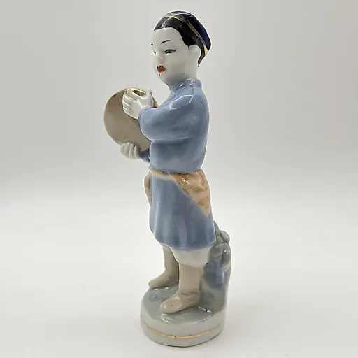 Фарфоровая статуэтка «Узбек с бубном» скульптора Малышевой, Дулевский завод, СССР, 1958 год - View 4