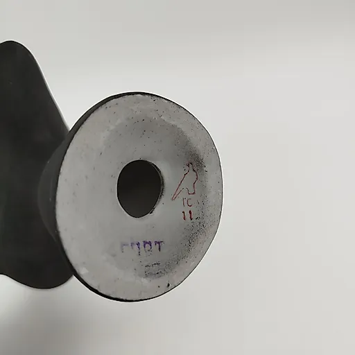 Статуэтка «Черный лебедь» из бисквита с крытьем, Дулевский фарфоровый завод, СССР, 1970-1990 гг. - View 5