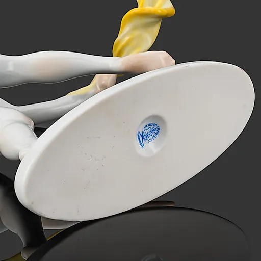 Фарфоровая статуэтка "Танцовщица" с росписью и золочением, Herend, Венгрия, 1970-1990 гг. - View 4