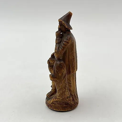 Миниатюрная статуэтка "Лесник", резьба по дереву, Европа, середина XX века - View 2