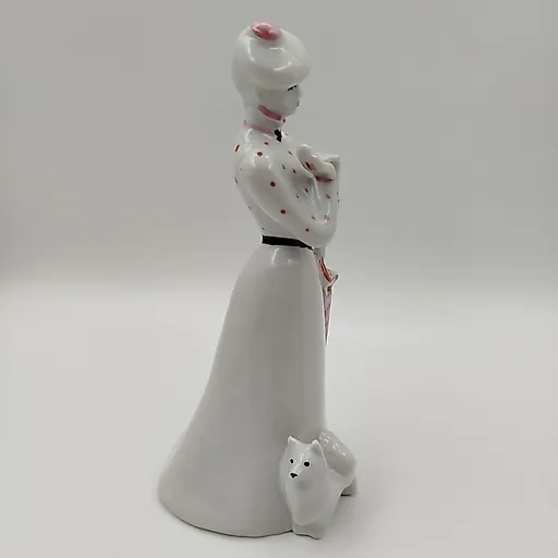 Фарфоровая статуэтка «Дама с собачкой» скульптора Бржезицкой, Дулевский завод, 1996 год - View 3