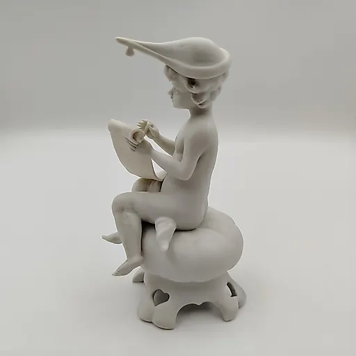 Статуэтка 'Пишущий мальчик' из композитного материала, Азия, конец XX - начало XXI века - View 4