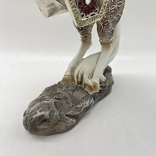 Статуэтка 'Конь на дыбах' из композитного материала с золочением, Китай, 2000-2020 гг. - View 6