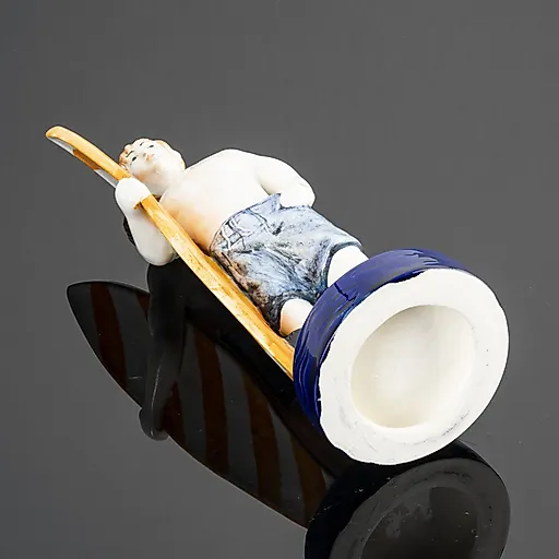 Фаянсовая статуэтка "Серфингист" авторства Н.И. Туленковой, Конаковский завод, Россия - View 3