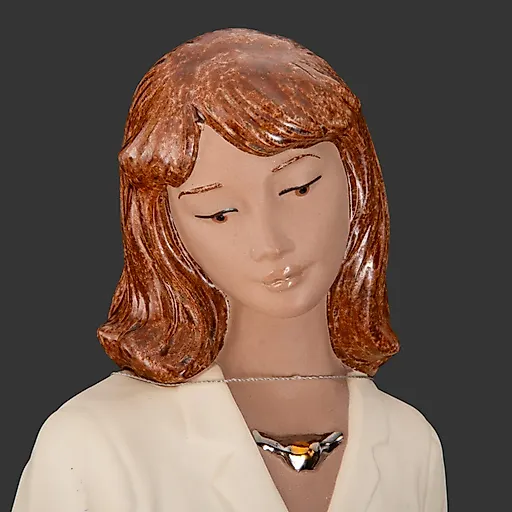 Статуэтка 'Девушка с цветами' из искусственного камня, Надаль, Испания, 2000-2010 гг. - View 2