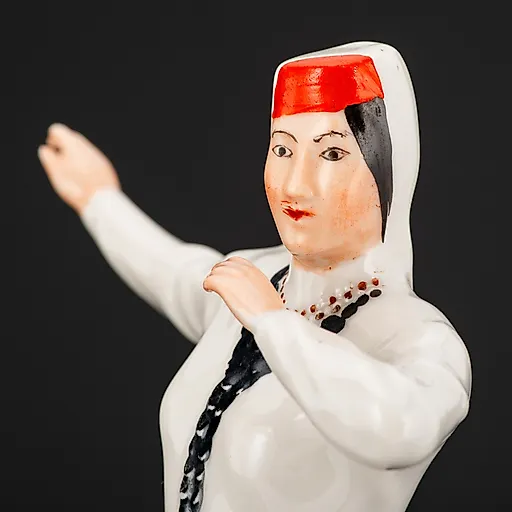 Фарфоровая статуэтка «Танцующая татарка» Дулевского завода, СССР 1937-1940 гг. - View 3