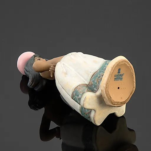 Фарфоровая статуэтка Lladro 'Девушка с кувшином', Испания, 1980-1995 гг. - View 3