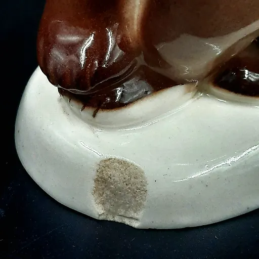 Фарфоровая статуэтка "Медвежонок присевший" скульптора Б.Я. Воробьева, ЛФЗ, СССР, 1970-1992 гг. - View 5