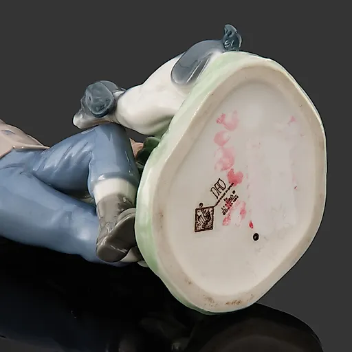 Фарфоровая статуэтка "Мальчик с собакой" скульптора Хосе Роига, NAO Porcelain, Испания, 1983 год - View 4