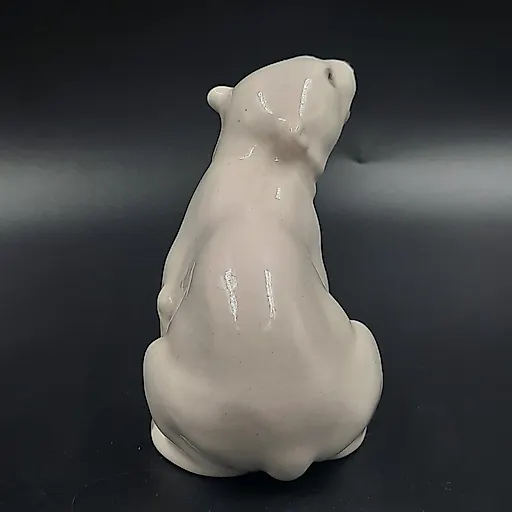 Фарфоровая статуэтка «Белый медведь» авторства Б.Я. Воробьева, ЛФЗ, 1970-1992 гг. - View 2