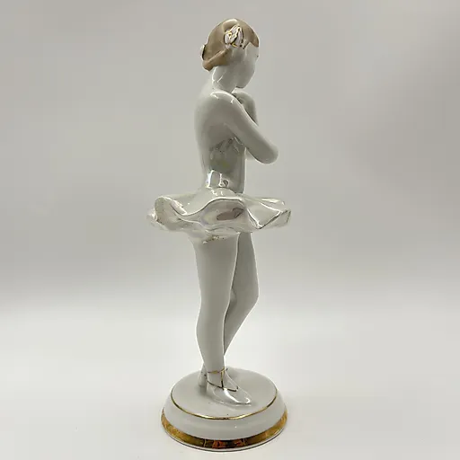 Фарфоровая статуэтка "Балерина с цветком" О. С. Артамоновой, ДФЗ Вербилки, СССР, 1950-е - View 5