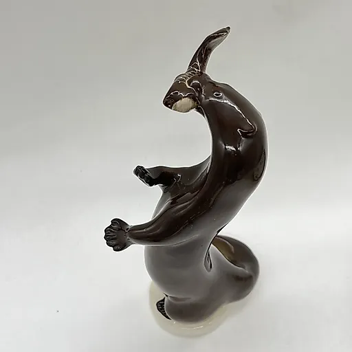 Фарфоровая статуэтка "Выдра с рыбой" скульптора Б.Я. Воробьева, ЛФЗ, 1960-1970 гг. - View 4