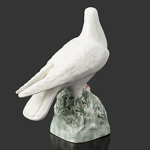 Фаянсовая статуэтка «Голубь» авторства Веры Филянской, Конаковский завод, СССР, 1960-е - View 3