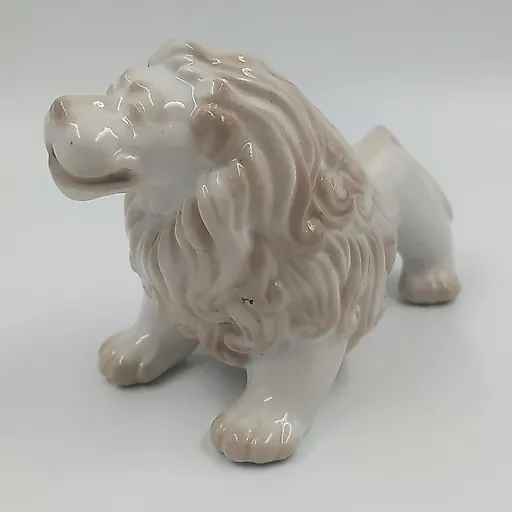Фарфоровая статуэтка «Лев» авторства Н. Сердюкова, ЛЗФИ, СССР, 1950-1980 гг. - View 2