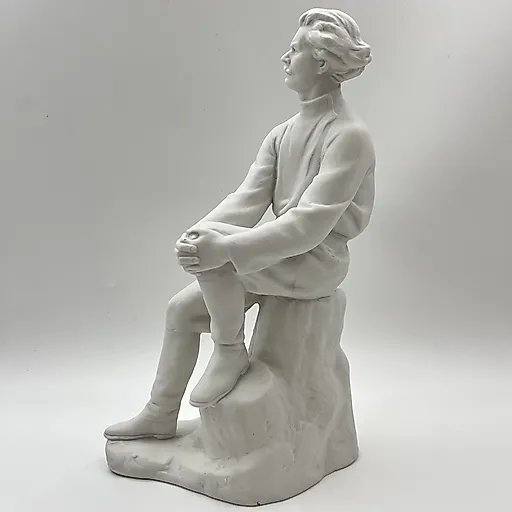 Бисквитная статуэтка Максима Горького авторства В.Г. Стамова, ЛФЗ, СССР, 1950-1960-е годы - View 5