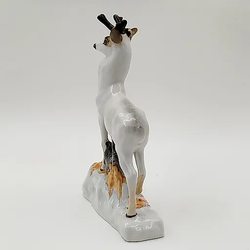 Фарфоровая статуэтка "Олень" скульптора Воробьева Б.Я., ЛФЗ, СССР, 1950-е годы - View 4