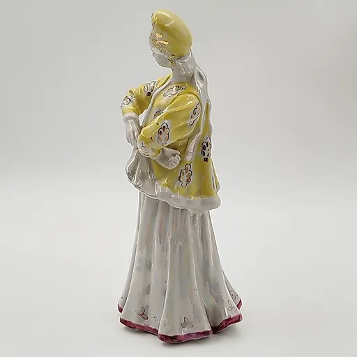 Фарфоровая статуэтка "Лебёдушка" в жёлтой шубке, автор А. Д. Бржезицкая, Дулевский завод, СССР, 1965 г. - View 3