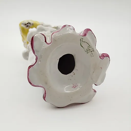 Фарфоровая статуэтка "Лебёдушка" в жёлтой шубке, автор А. Д. Бржезицкая, Дулевский завод, СССР, 1965 г. - View 6