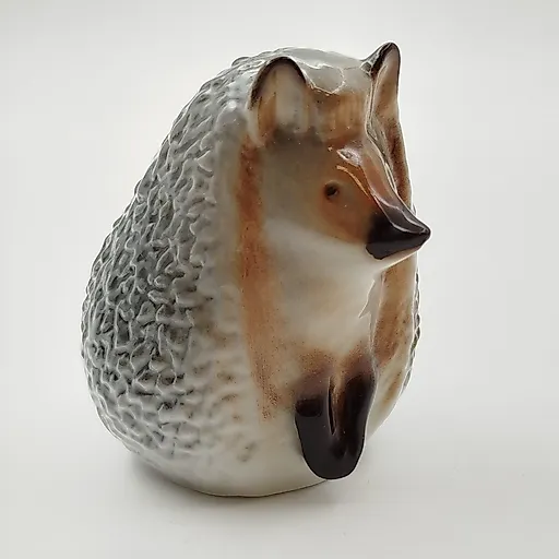 Фарфоровая статуэтка "Ёжик" скульптора Карзова, ЛФЗ, СССР, 1970-1990 гг. - View 3